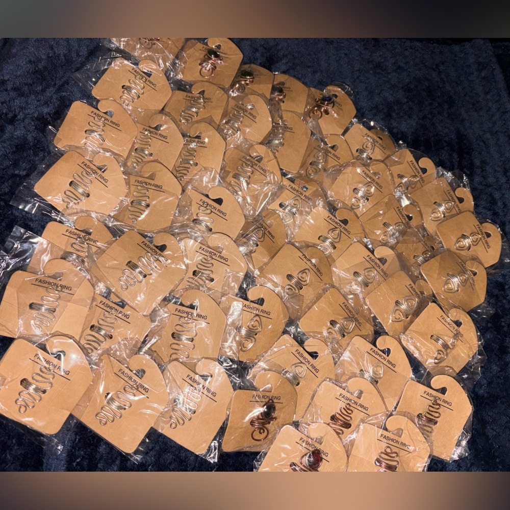 HUGE 50 PIECE RING BUNDLE